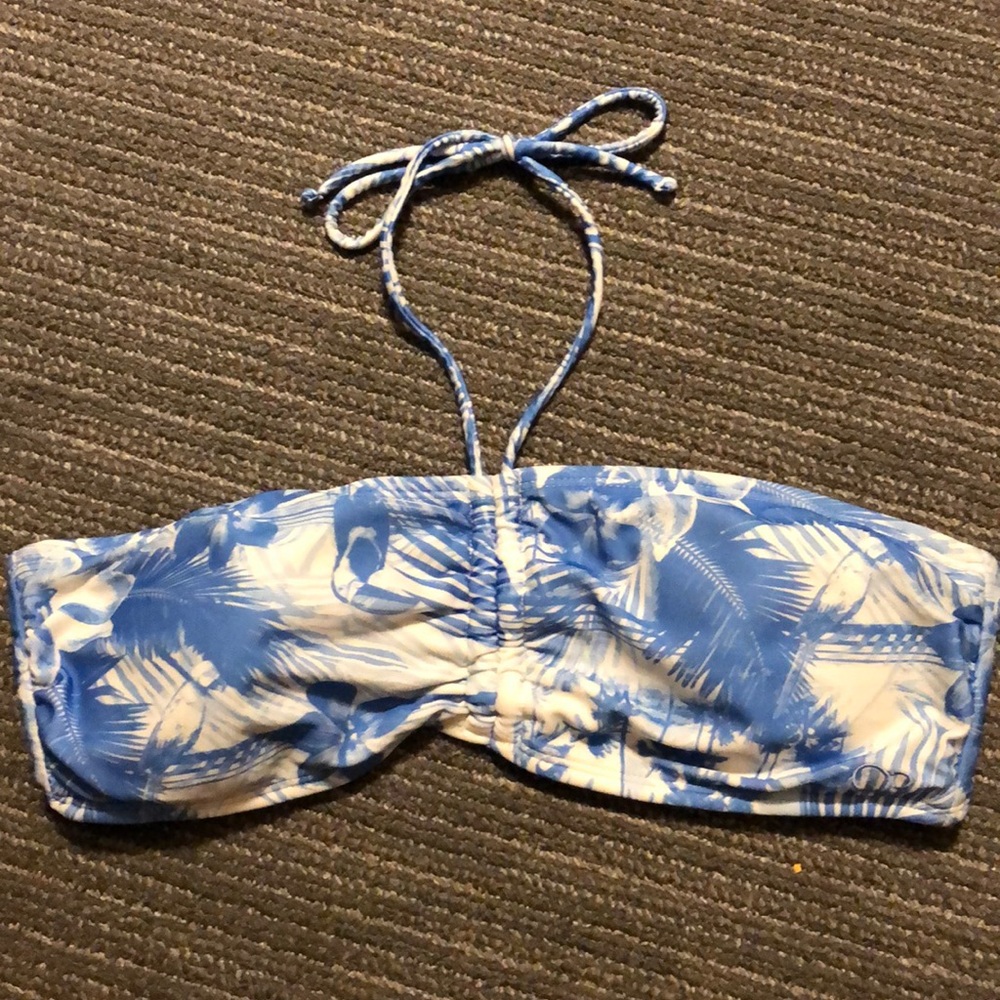 Women’s bikini top